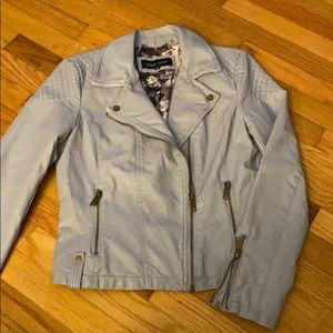 Light blue leather jacket with pockets!